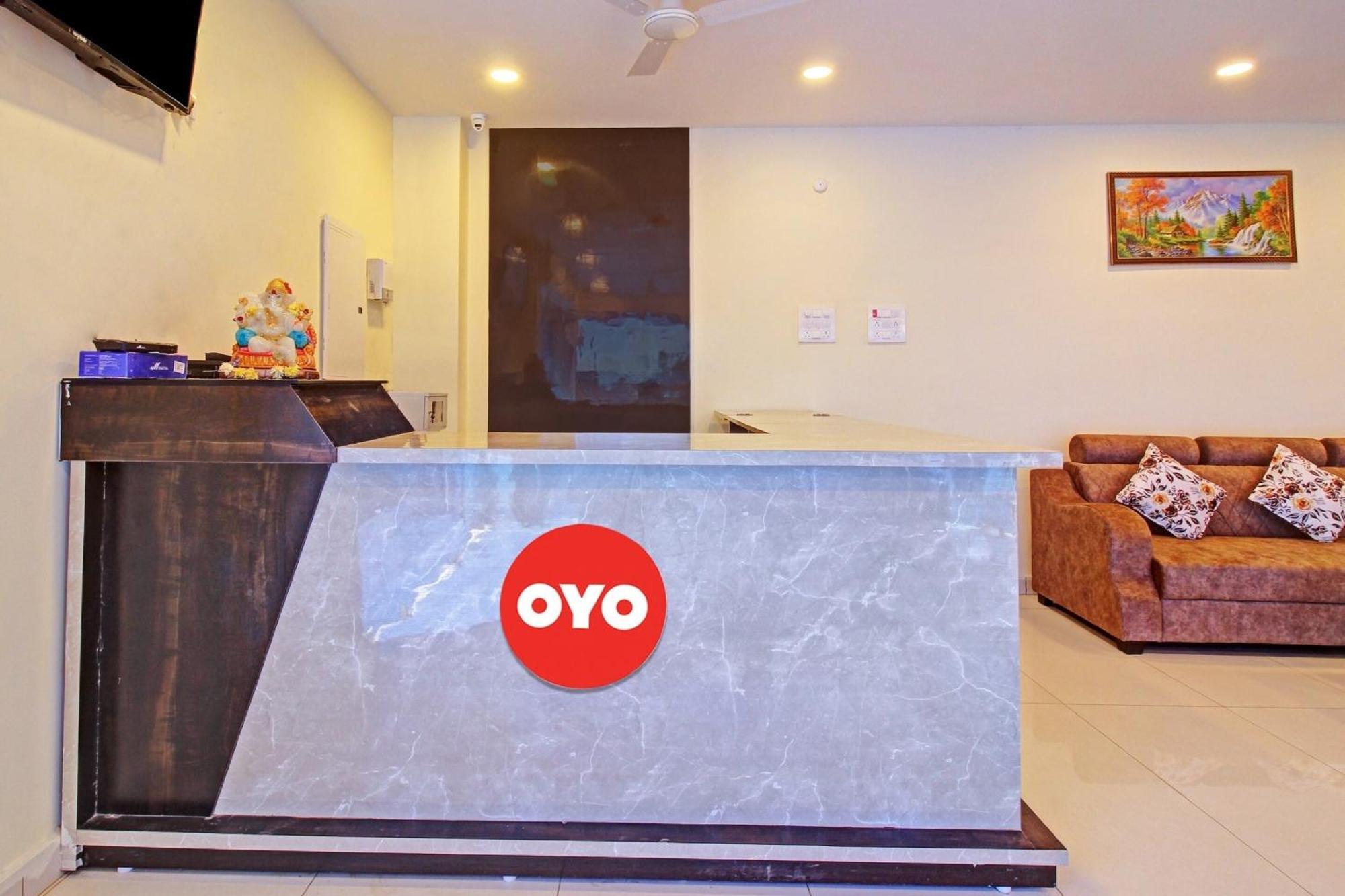 Super Hotel O Lakshmi Royal Inn Warangal Exterior foto